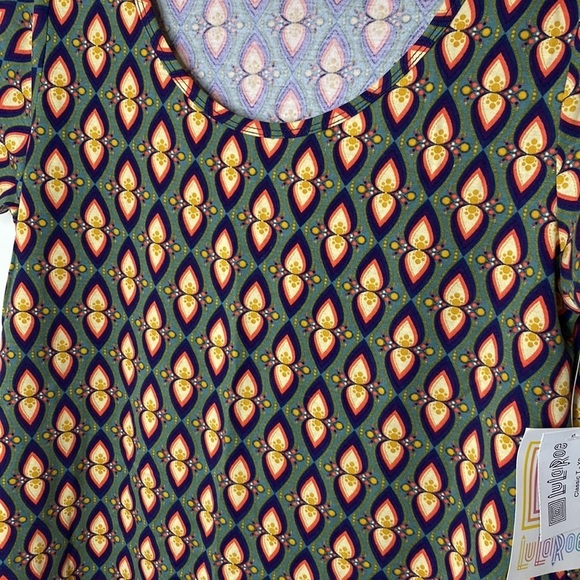 NWT LuLaRoe Classic T XS - Picture 2 of 10